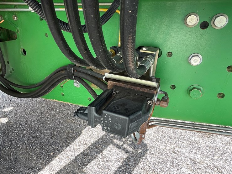 john-deere-7230-premium-image-85