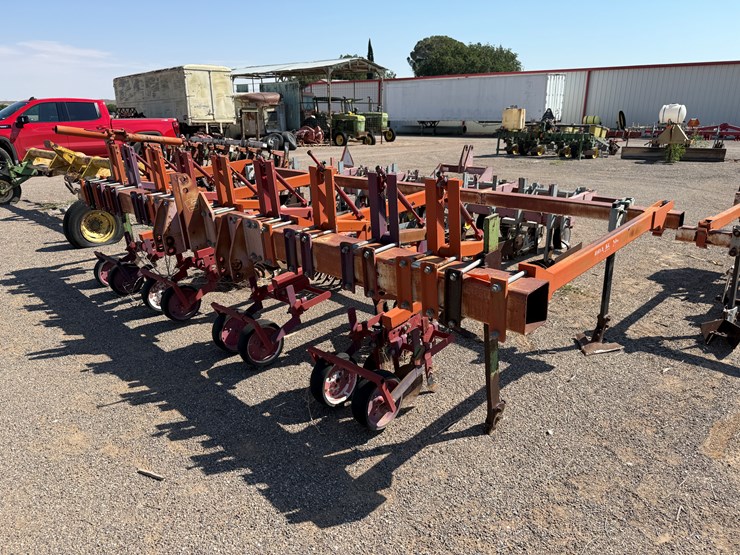 #9111-•-david-koenig-4-row-cultivator,-3-pt-image-1