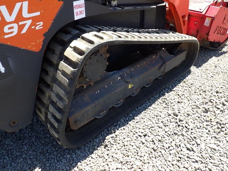 kubota-svl97-2-image-36