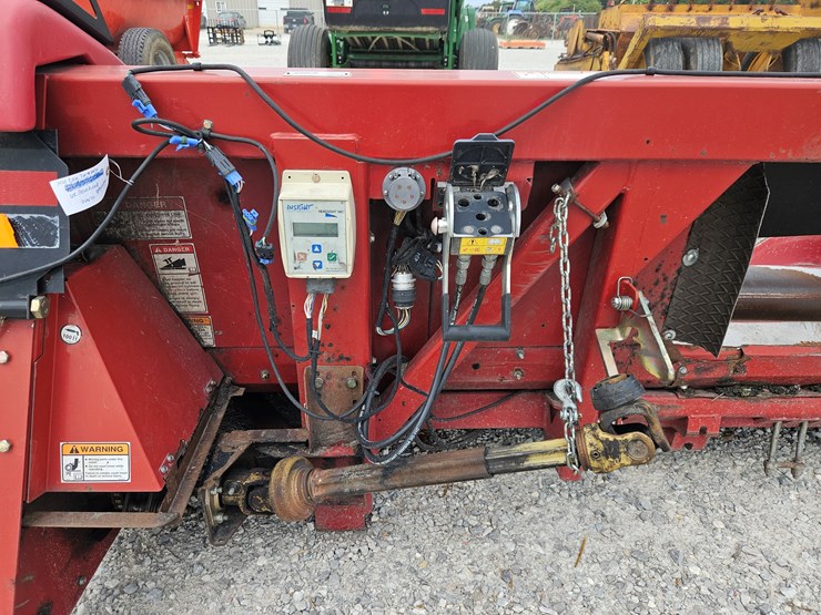2009-case-ih-3206-image-5