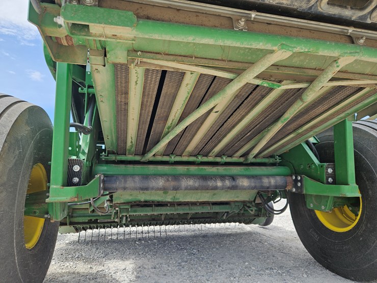 2020-john-deere-460m-image-8