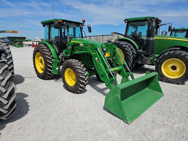 2014-john-deere-6115d-image-1