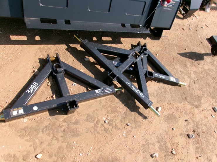 wolverine-3pt-rec-hitch-image-1