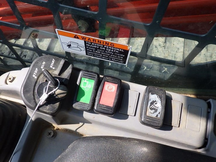 kubota-svl97-2-image-25