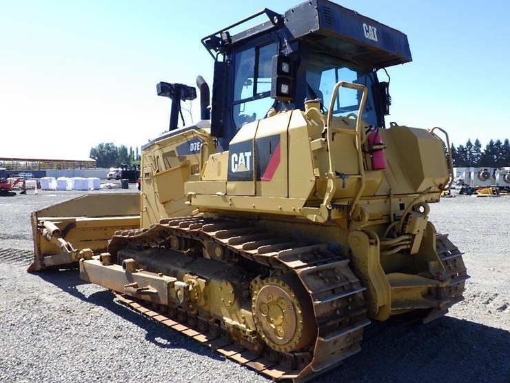 2011-caterpillar-d7e-image-7