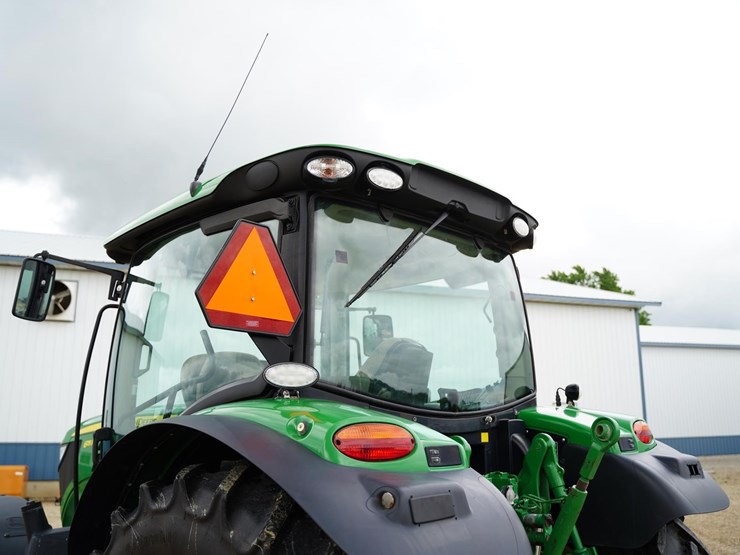 2014-john-deere-6115r-image-27