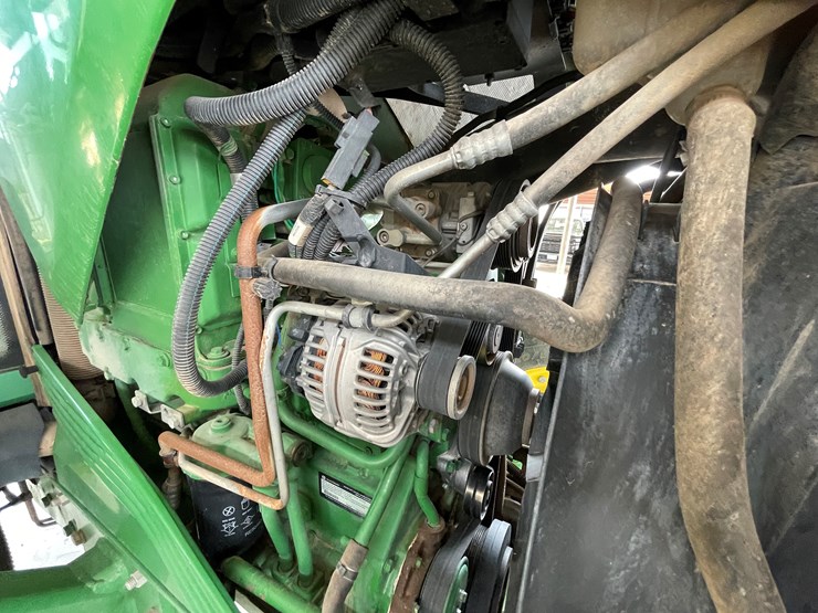 john-deere-7230-premium-image-69