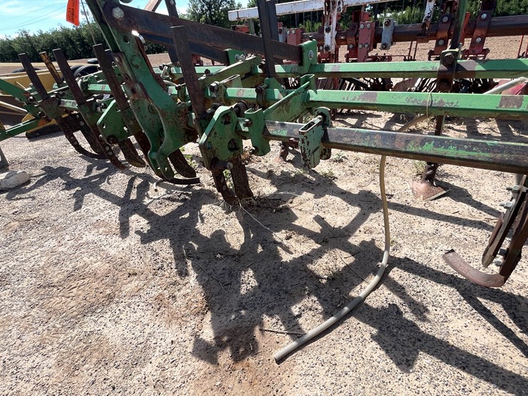 #9031-•-custom-3-pt-fertilizer-tool-bar-image-14
