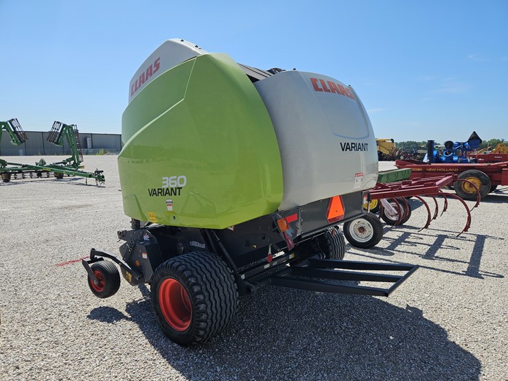 #203062-•-2015-claas-360-variant-baler-image-7