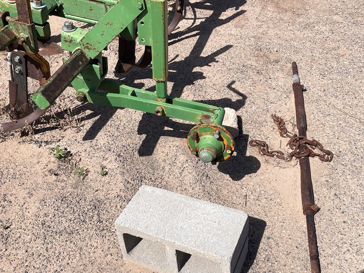 #9031-•-custom-3-pt-fertilizer-tool-bar-image-3