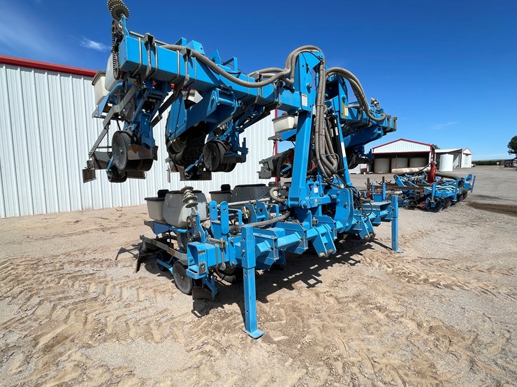 #9015-•-monosem-cotton-planter-image-2