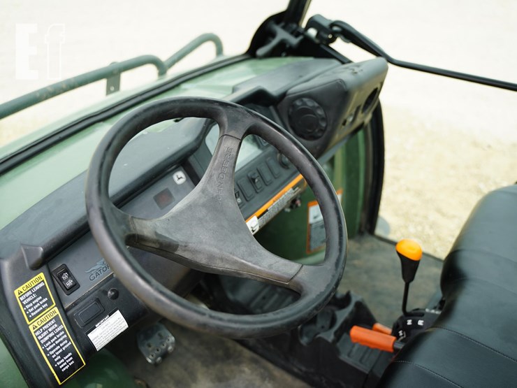2013-john-deere-gator-xuv-855d-image-31