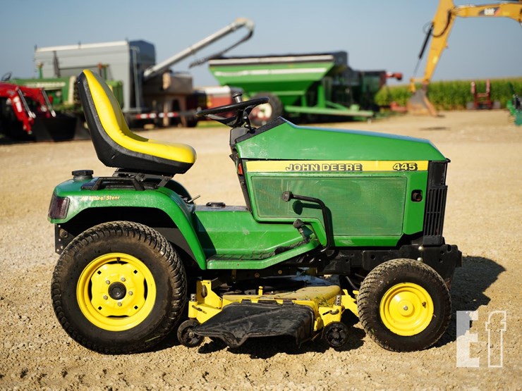 john-deere-445-image-4