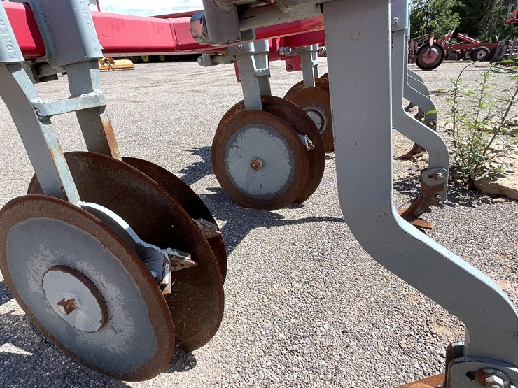 #9121-•-dave-koenig-3-pt-row-crop-cultivator-image-6