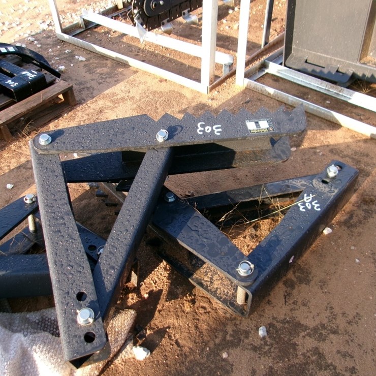 36" HYD THUMB F/ EXCAVATOR
