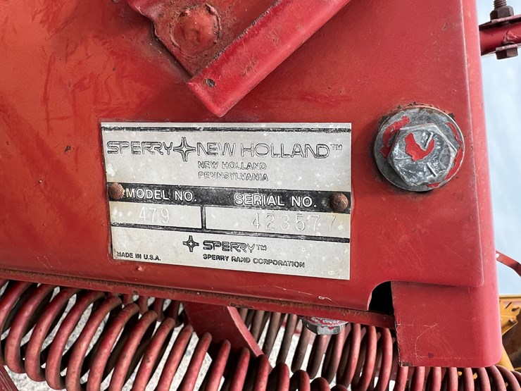 new-holland-469-image-9