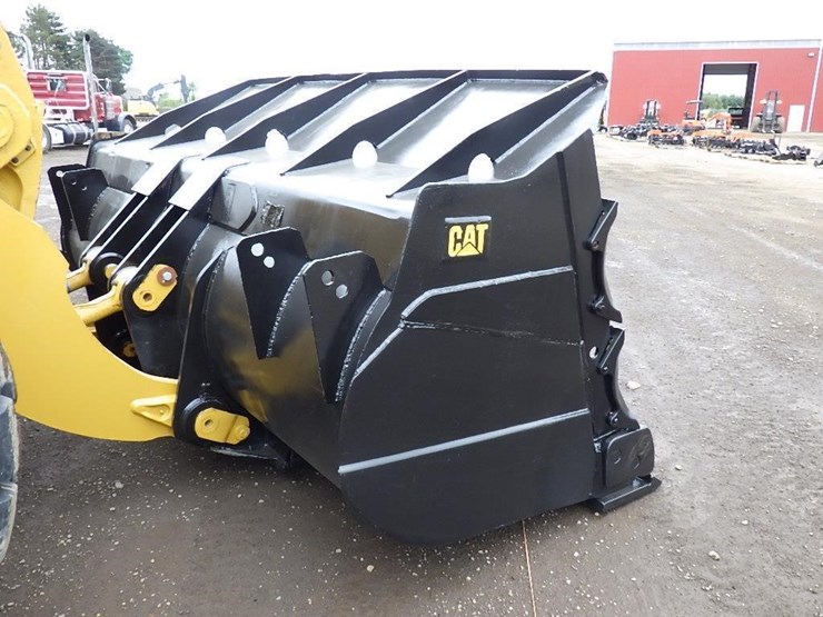 2022-caterpillar-980-image-10