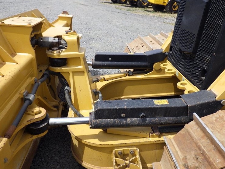 2020-caterpillar-d5-lgp-image-9