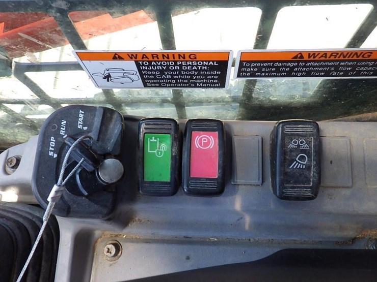 kubota-svl97-2-image-25