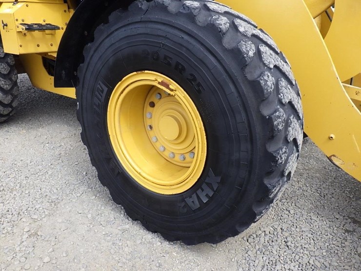 2018-caterpillar-938m-image-33
