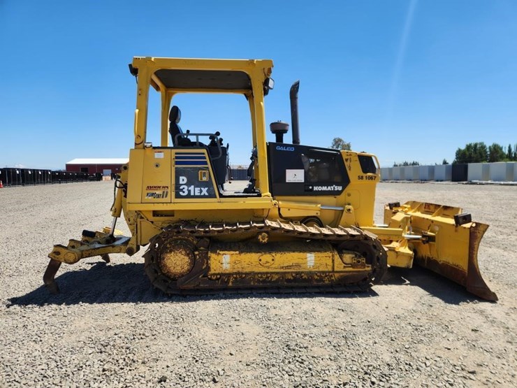 2006-komatsu-d31ex-21-image-4