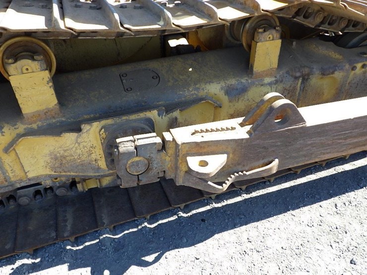 2012-caterpillar-d7e-image-19
