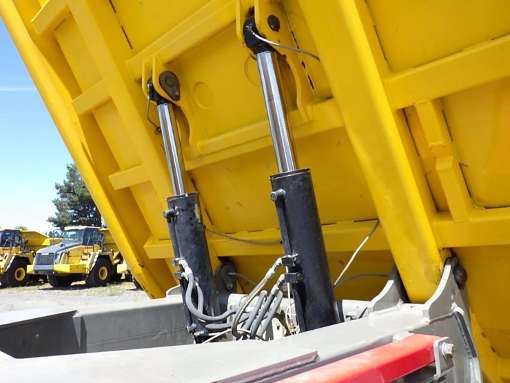 2018-terramac-rt14r-image-8
