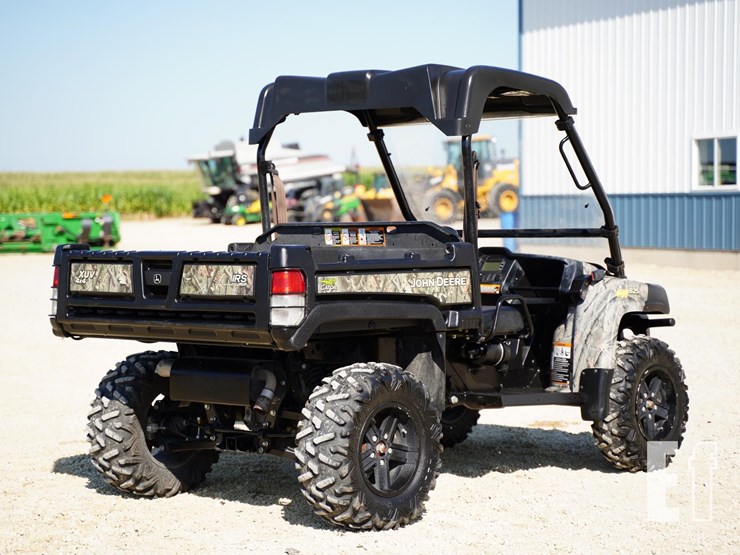 2017-john-deere-gator-xuv-825i-image-5