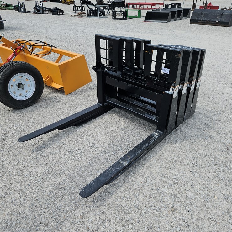 #203155 • New WT Pallet Forks