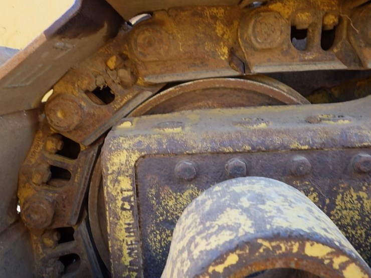 2011-caterpillar-d7e-image-49
