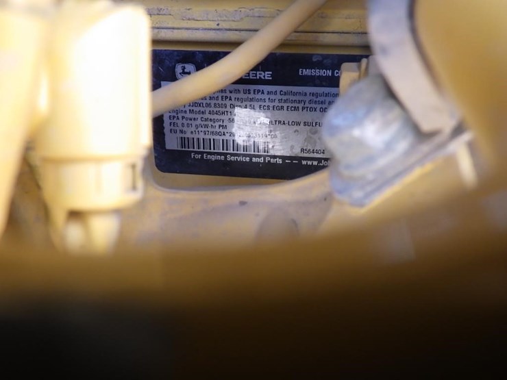2019-deere-450k-lgp-image-27