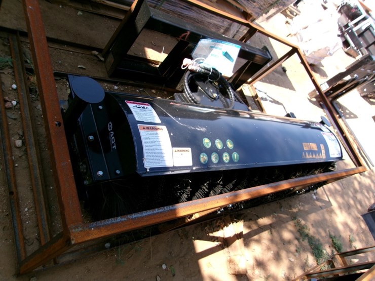mower-king-72"-angle-broom-f/-skid-steer-image-1