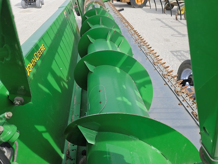 2009-john-deere-625f-image-3