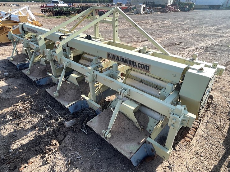 #9039-•-b.w.-implement-company-3-pt-4-row-bed-shaper-image-2