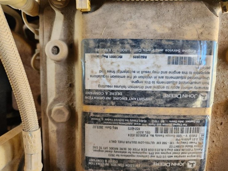 2023-deere-700l-image-35