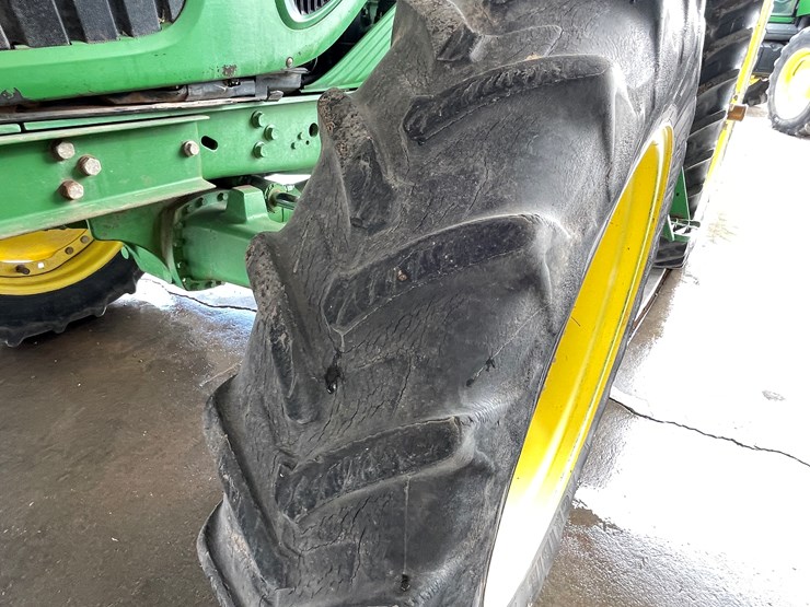 john-deere-7230-premium-image-12