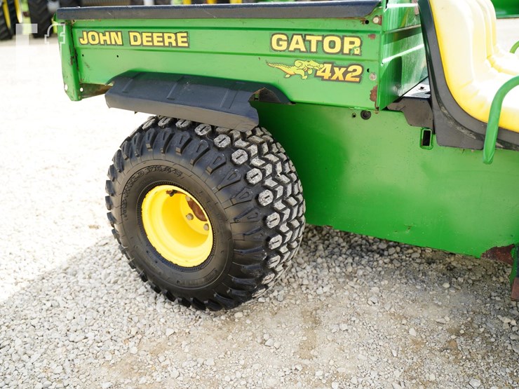 2004-john-deere-gator-image-15