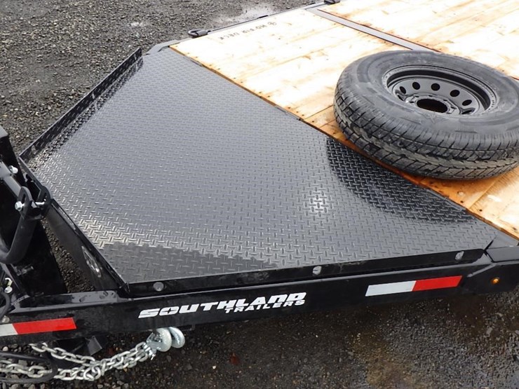 2025-southland-blat7-22'-t/a-tilt-deck-trailer-image-14