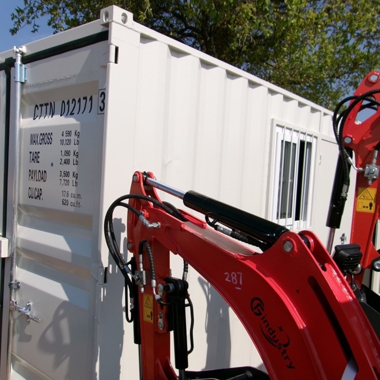 12FT SEA CONTAINER W/ SIDE DOOR & WINDOW
