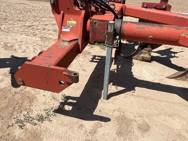 #9034-•-case-ih-6-bottom-roll-over-plow-image-15
