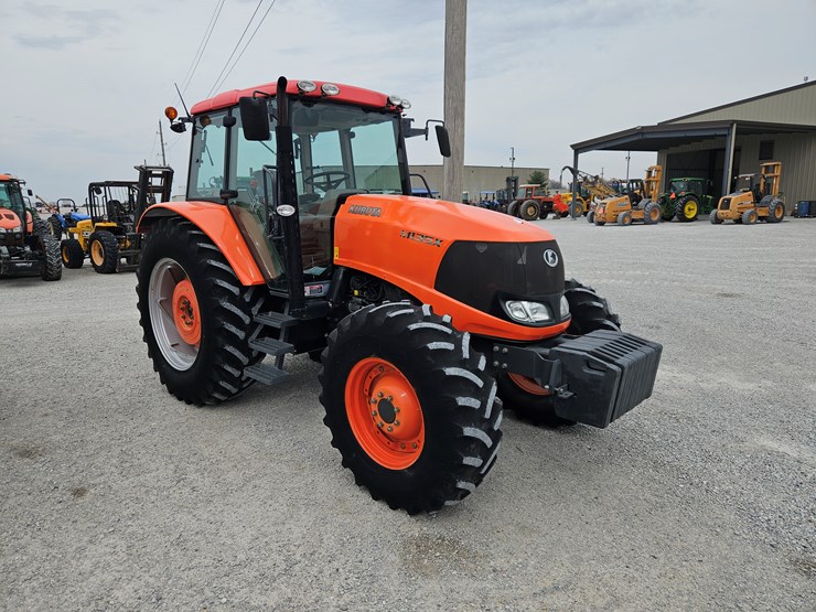2015-kubota-m135x-image-1