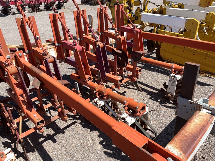 #9109-•-david-koenig-4-row-cultivator,-3-pt-image-13