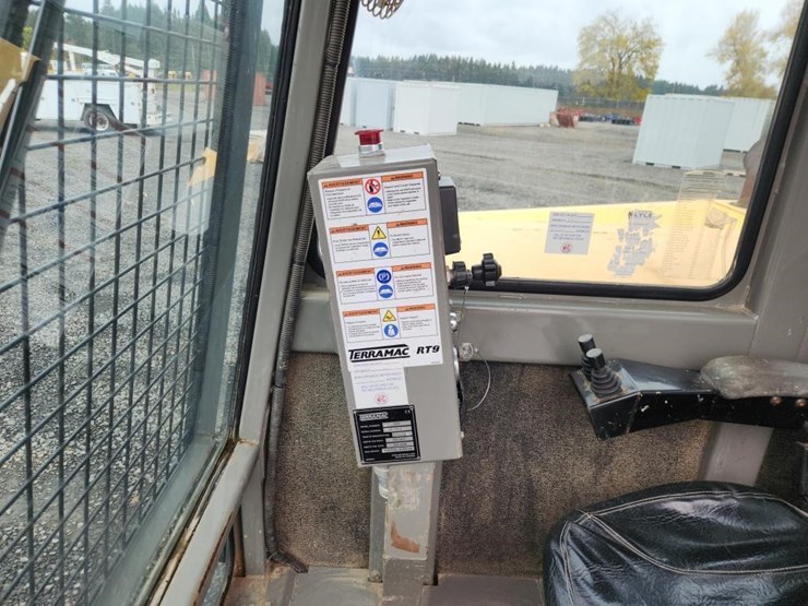 2016-terramac-rt9-image-36