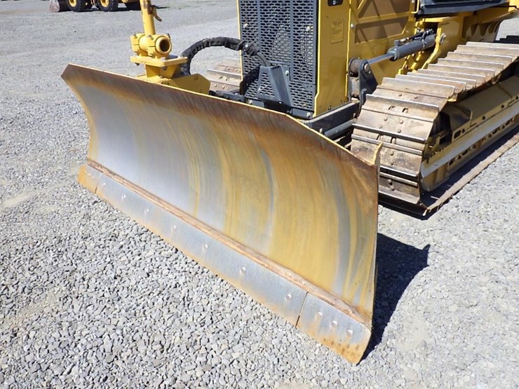 2021-deere-550k-image-7