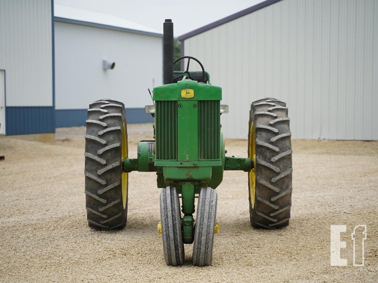john-deere-720-image-2