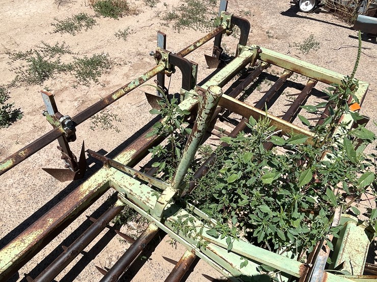 #9040-•-3-pt-spike-tooth-tillage-implement-custom-image-23