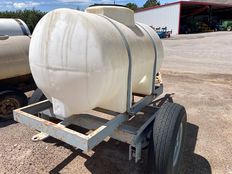 #9136-•-300-gallon-fertilizer-tank-image-4