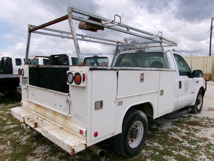 2003-ford-f250-image-3