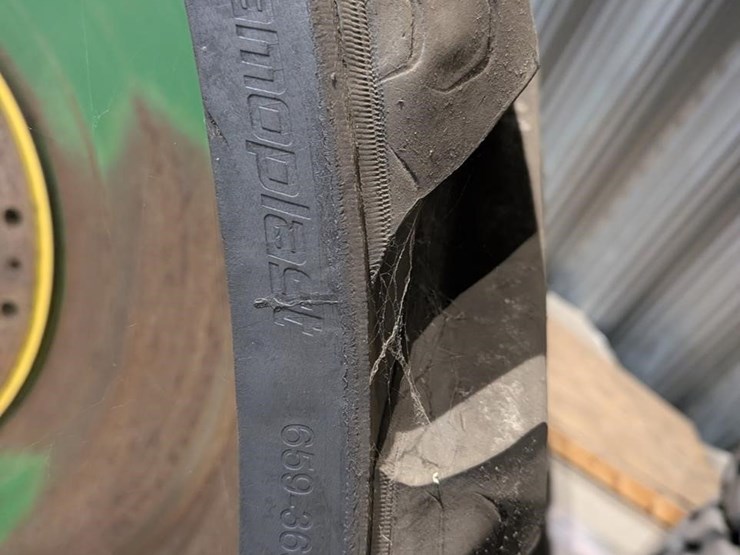 john-deere-36-image-12