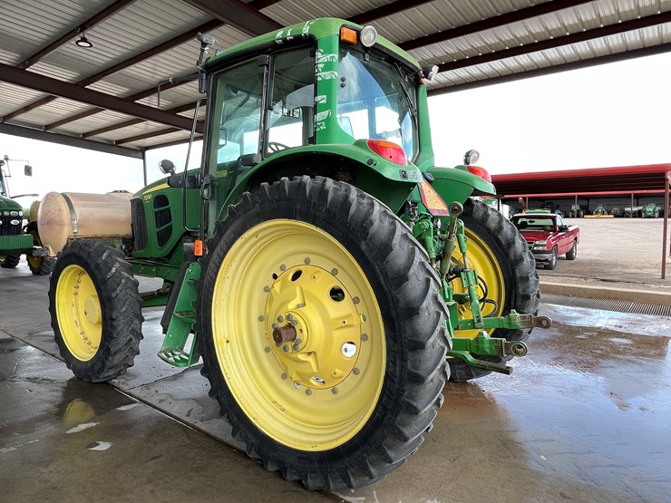 john-deere-7230-premium-image-8